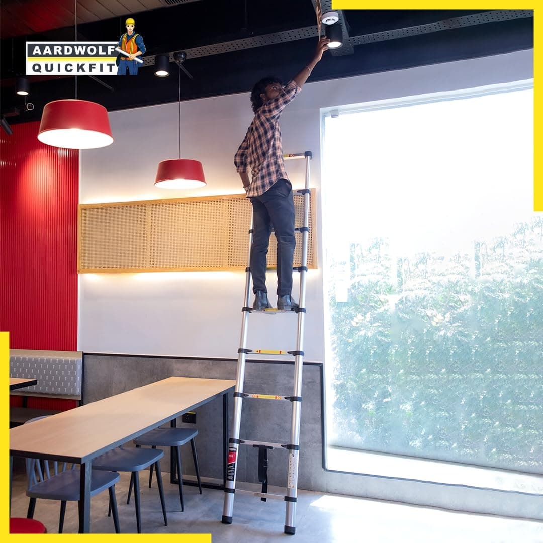 Aluminium Single Telescopic ladder - AQT - 10 Feet thumbnail 3